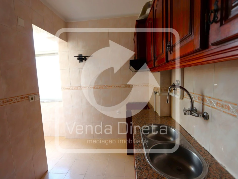 Apartamento T3 para Venda em Moita Foto 7