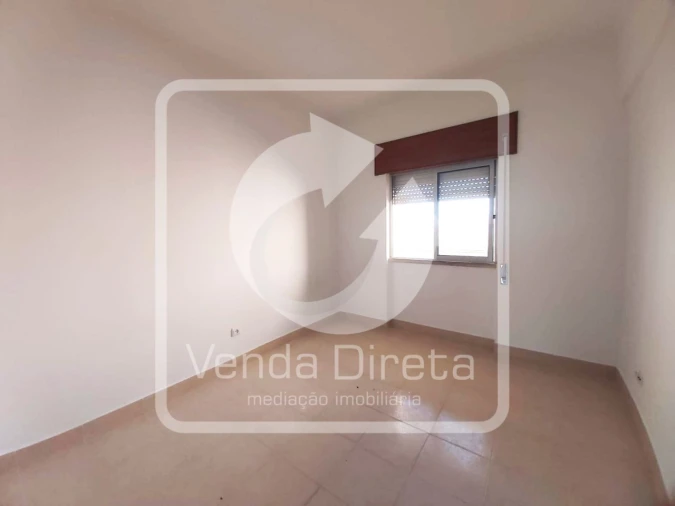Apartamento T3 para Venda em Moita Foto 4