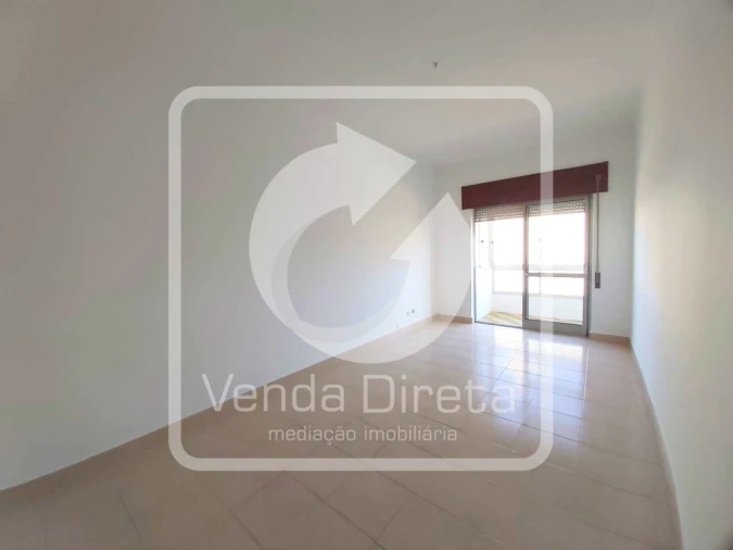 Apartamento T3 para Venda em Moita Foto 17