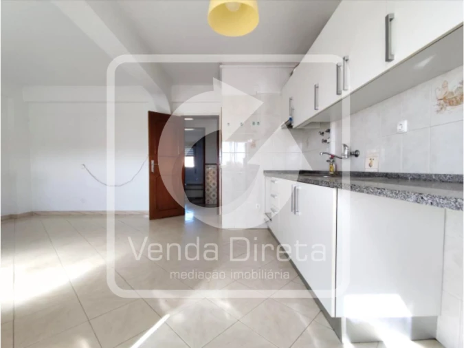 Apartamento T3 para Venda em Montijo e Afonsoeiro Foto 3