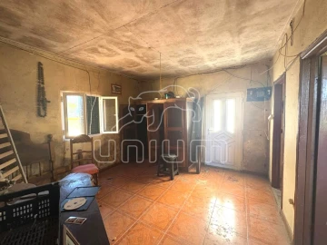 Moradia T1 para Venda em Fragoso