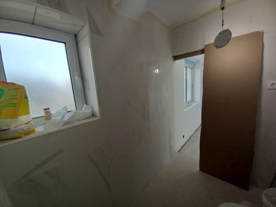 Apartamento T4 para Venda em Laranjeiro e Feijó Foto 32