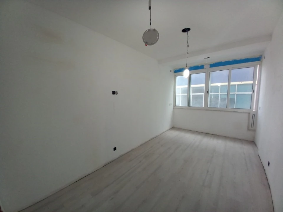 Apartamento T4 para Venda em Laranjeiro e Feijó Foto 34