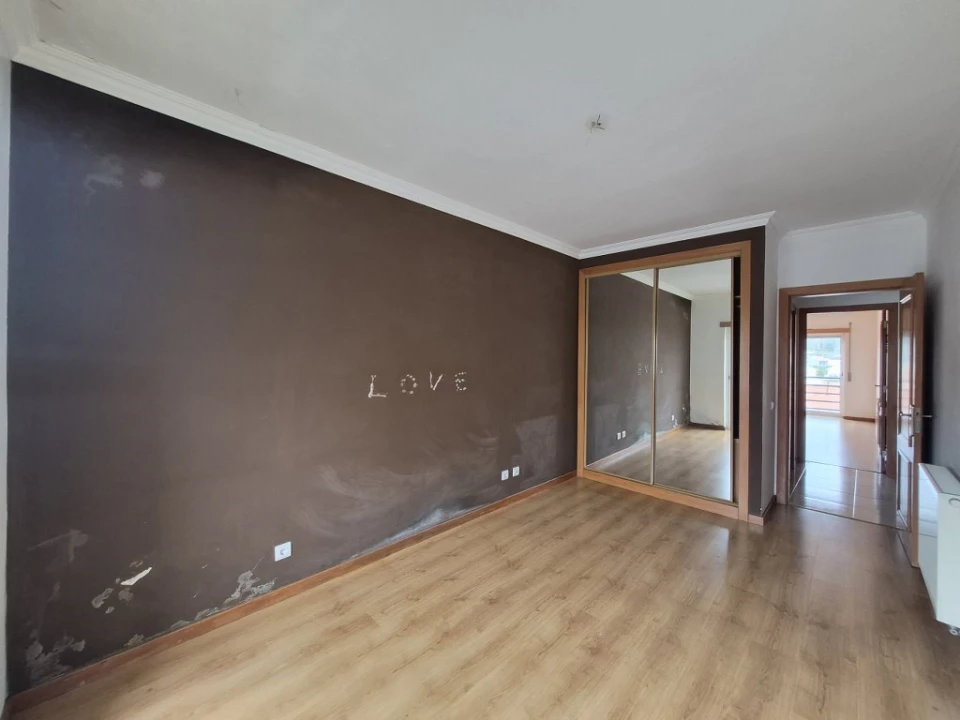 Apartamento T2 para Venda em Laranjeiro e Feijó Foto 18
