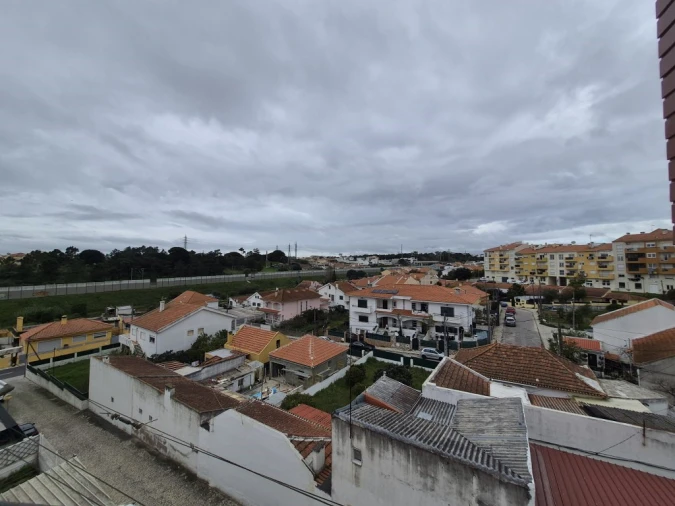 Apartamento T2 para Venda em Laranjeiro e Feijó Foto 10