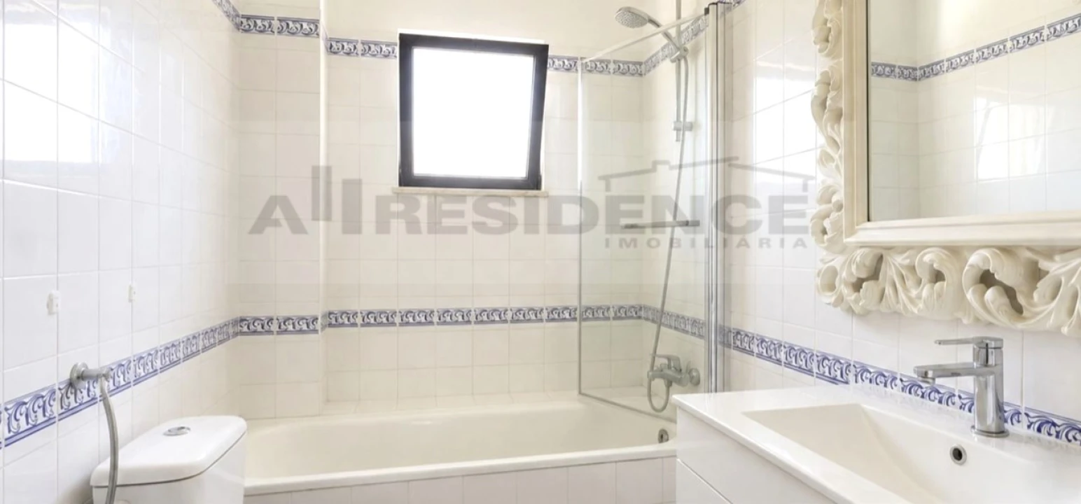 Apartamento T1 para Venda em Albufeira e Olhos de Água Foto 7