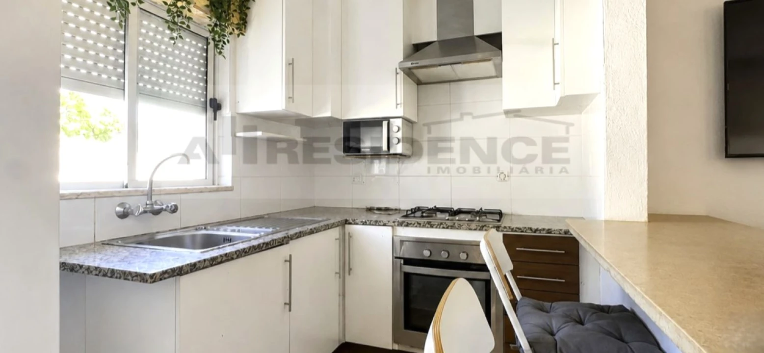 Apartamento T1 para Venda em Albufeira e Olhos de Água Foto 9