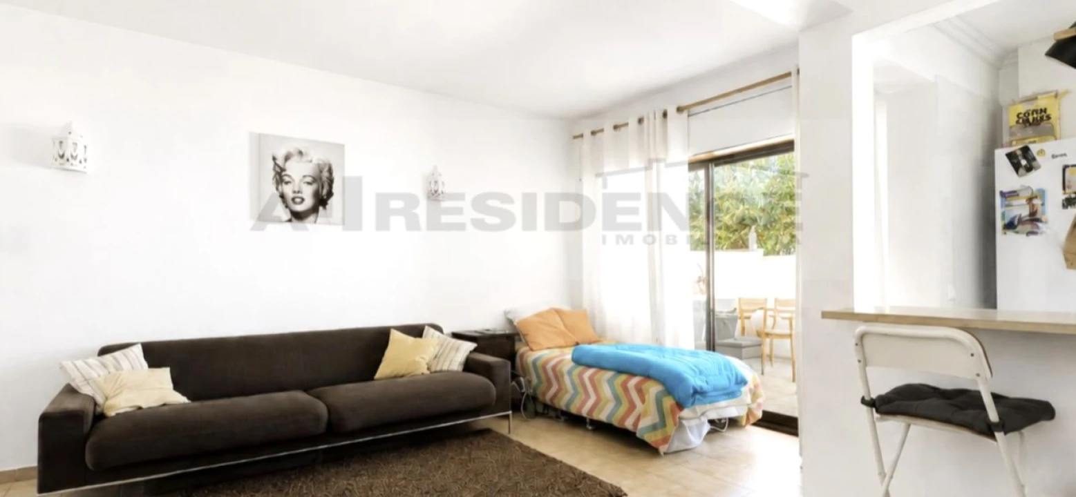 Apartamento T1 para Venda em Albufeira e Olhos de Água Foto 10