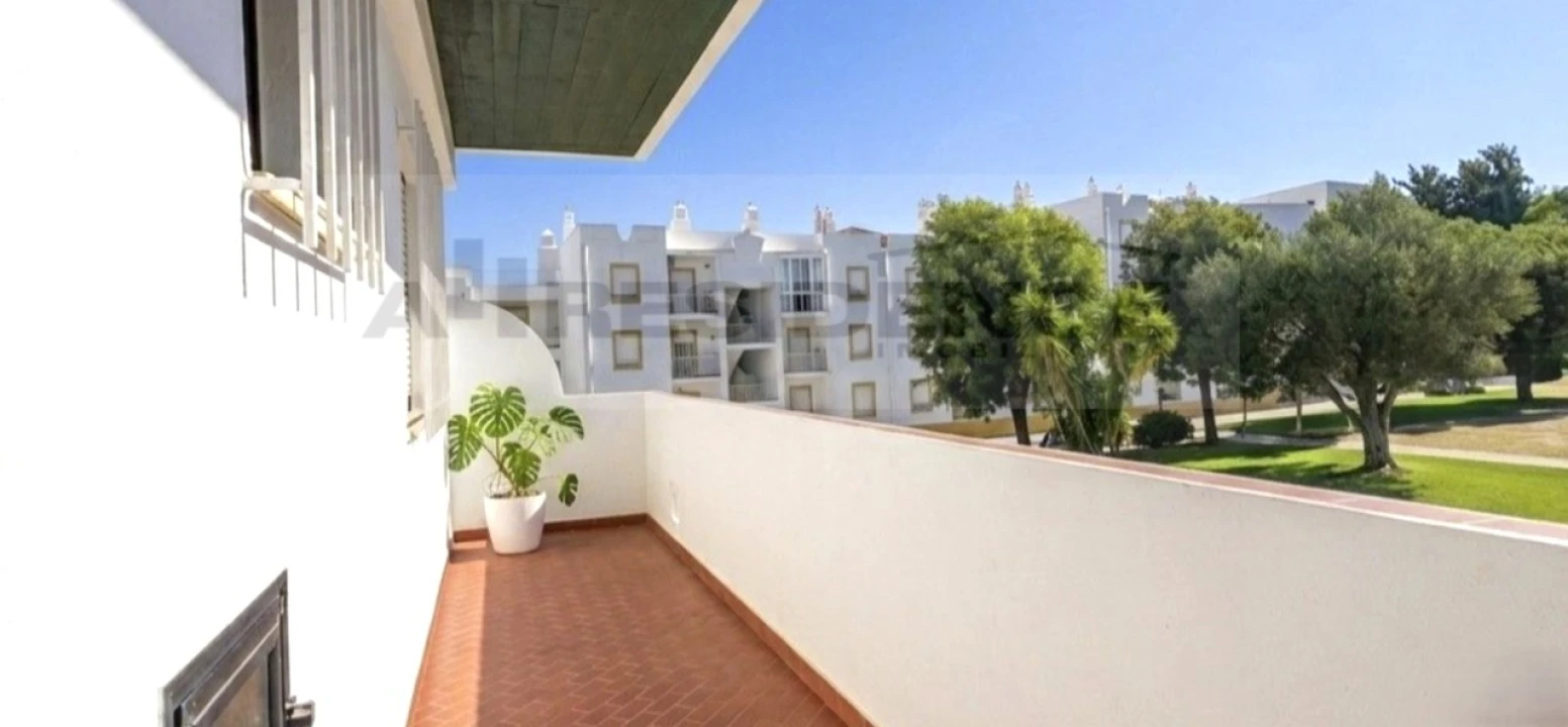 Apartamento T1 para Venda em Albufeira e Olhos de Água Foto 14