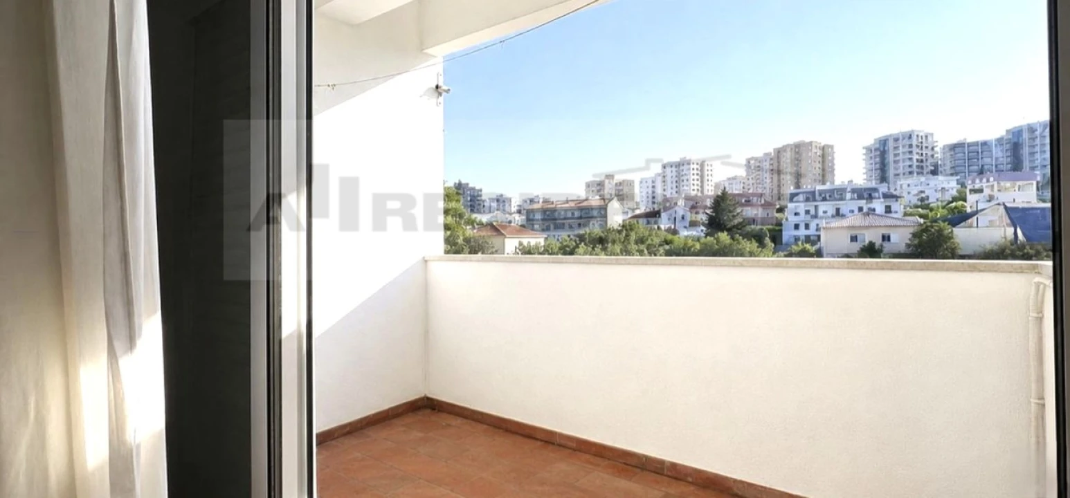 Apartamento T1 para Venda em Albufeira e Olhos de Água Foto 6