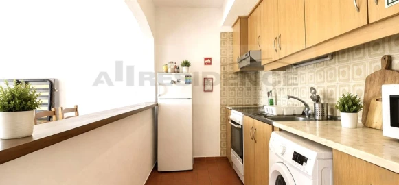 Apartamento T1 para Venda em Albufeira e Olhos de Água