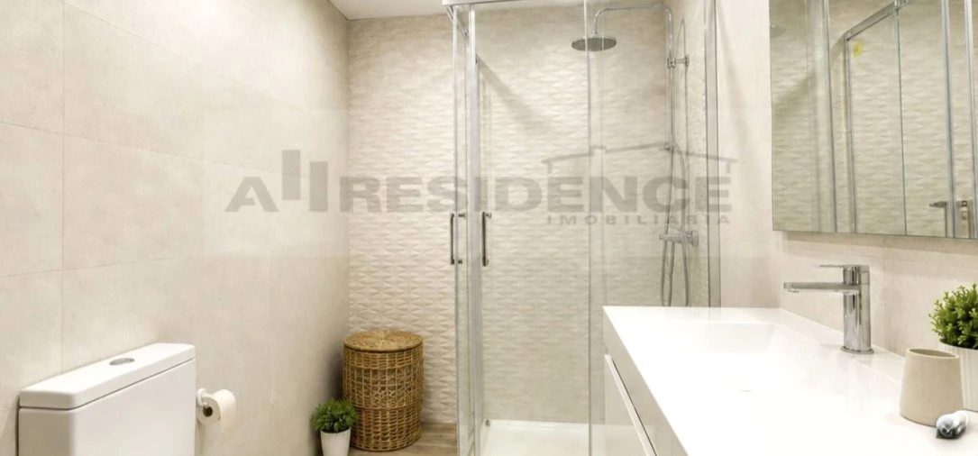 Apartamento T1 para Venda em Albufeira e Olhos de Água Foto 8