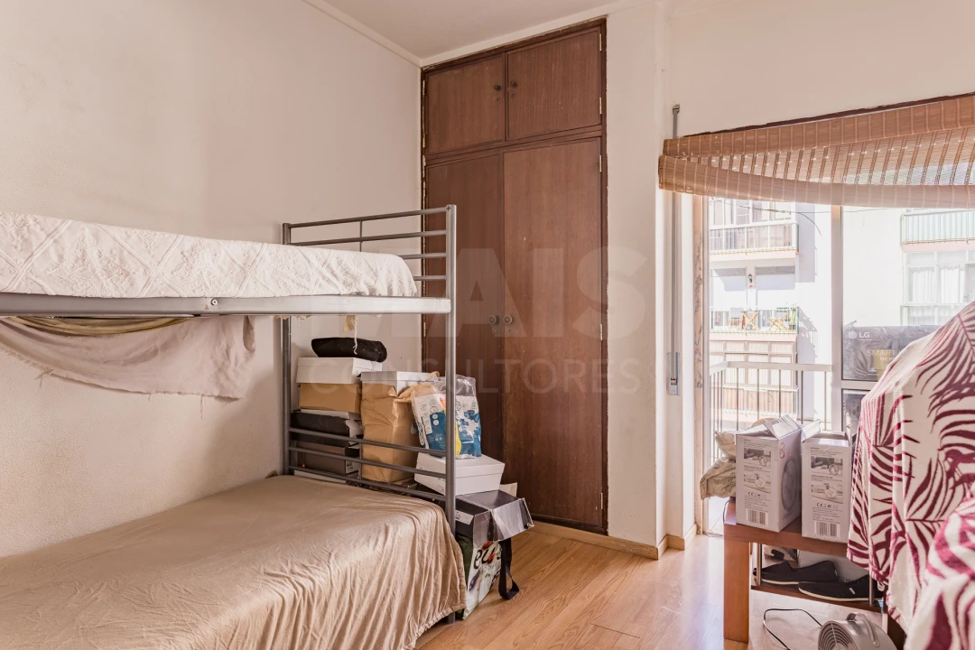 Apartamento T2 para Venda em Santo António dos Cavaleiros e Frielas Foto 9