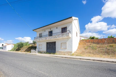Moradia T2 para Venda em Carnota