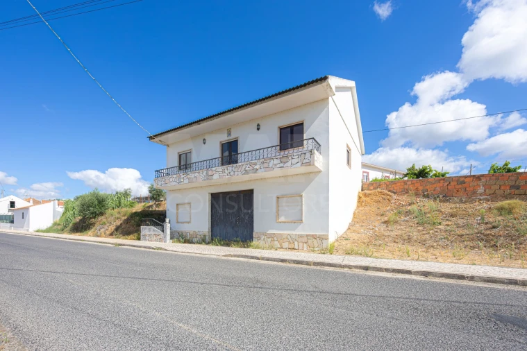 Moradia T2 para Venda em Carnota Foto 2