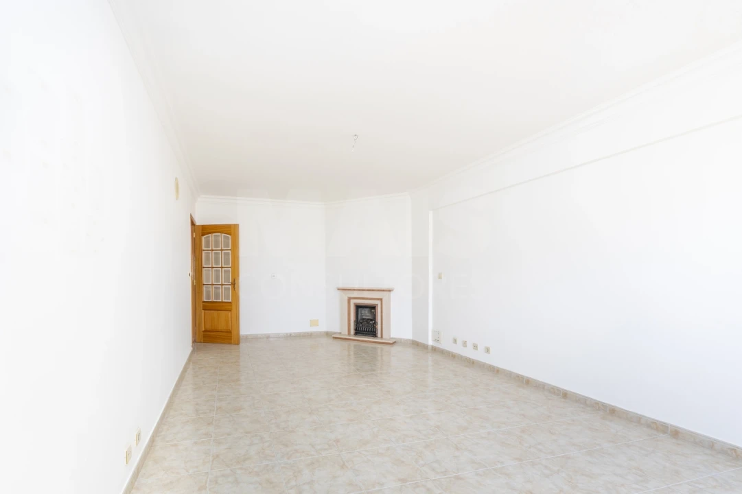 Apartamento T1 para Arrendamento em Póvoa de Santa Iria e Forte da Casa Foto 1