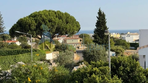 Apartamento T1 para Venda em Albufeira e Olhos de Água