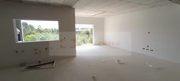 Apartamento T5 para Venda em Corroios