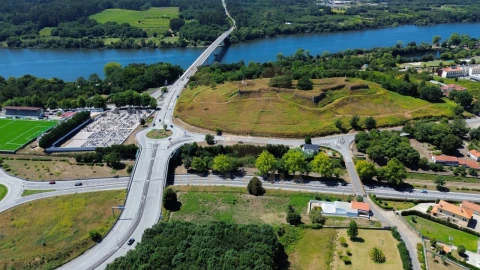 Terreno para Venda em Vila Nova de Cerveira e Lovelhe