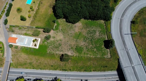 Terreno para Venda em Vila Nova de Cerveira e Lovelhe