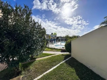 Moradia T2 para Venda em Albufeira e Olhos de Água