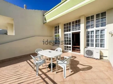 Moradia T2 para Venda em Albufeira e Olhos de Água