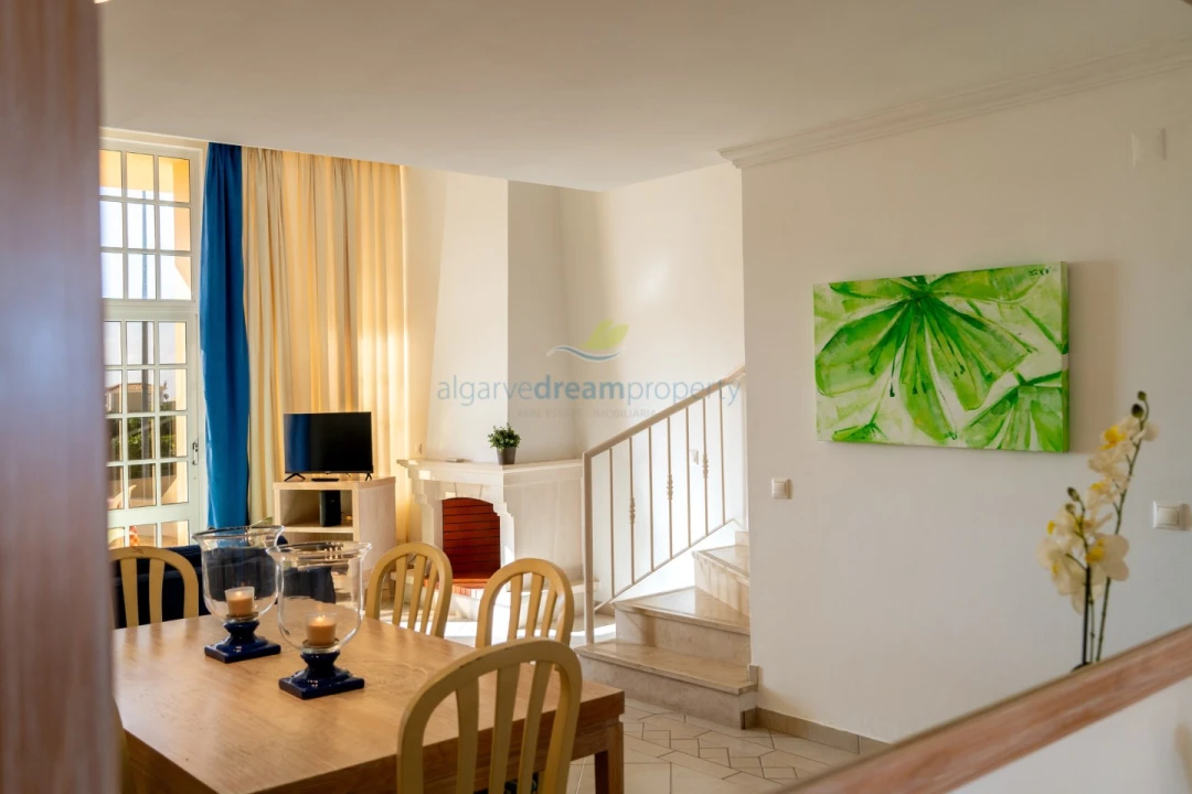 Moradia T1 para Venda em Albufeira e Olhos de Água Foto 17