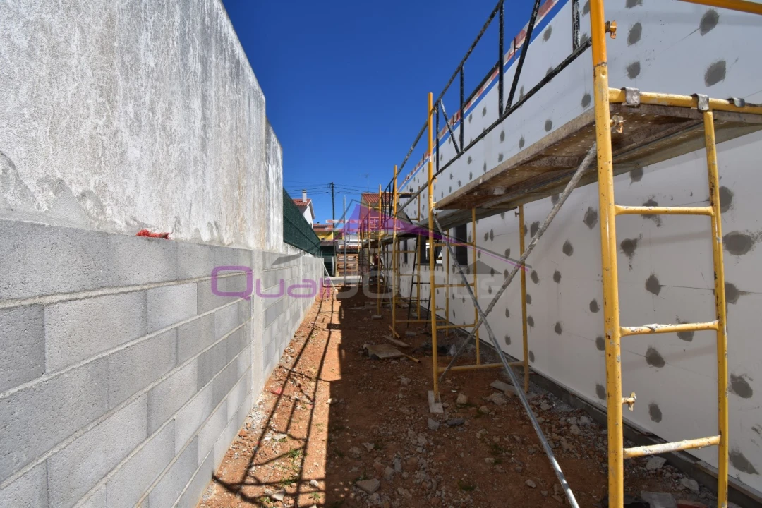 Moradia T3 para Venda em Nossa Sra de Fatima Foto 9