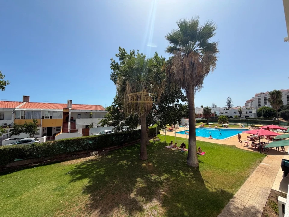 Apartamento T1 para Venda em Albufeira e Olhos de Água Foto 1