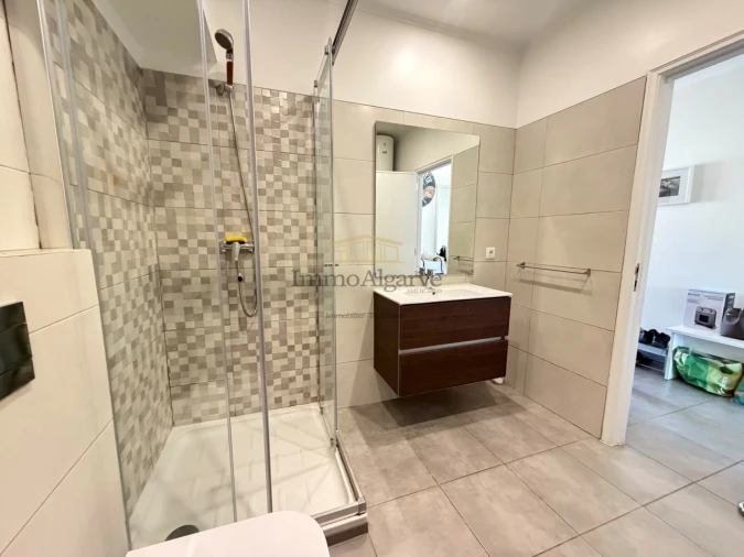 Apartamento T1 para Venda em Albufeira e Olhos de Água Foto 13