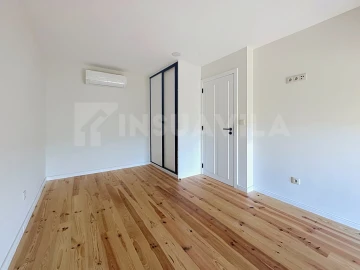 Moradia T4 para Venda em Covas