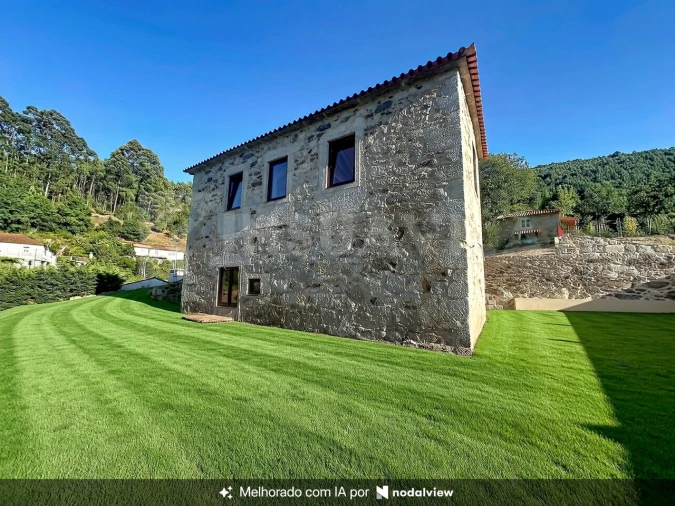 Moradia T4 para Venda em Covas Foto 11