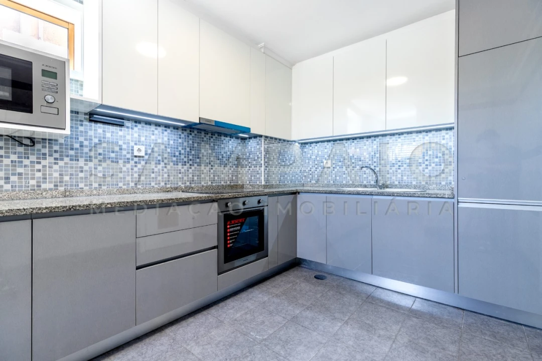 Apartamento T2 para Venda em Rio Tinto Foto 6