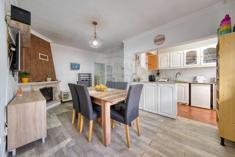 Apartamento T2 para Venda em Almeirim Foto 20