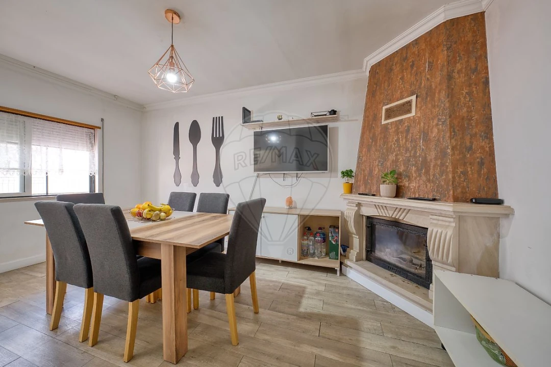 Apartamento T2 para Venda em Almeirim Foto 21