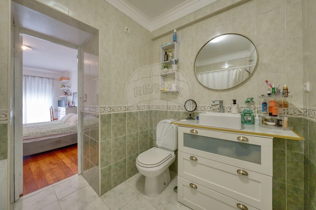 Apartamento T2 para Venda em Almeirim Foto 13