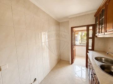 Apartamento T1 para Venda em Mafamude e Vilar do Paraíso