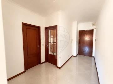 Apartamento T1 para Venda em Mafamude e Vilar do Paraíso