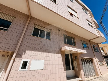 Apartamento T1 para Venda em Mafamude e Vilar do Paraíso