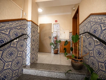Apartamento T1 para Venda em Mafamude e Vilar do Paraíso