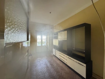 Prédio para Venda em Almada, Cova da Piedade, Pragal e Cacilhas