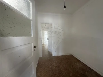 Prédio para Venda em Almada, Cova da Piedade, Pragal e Cacilhas