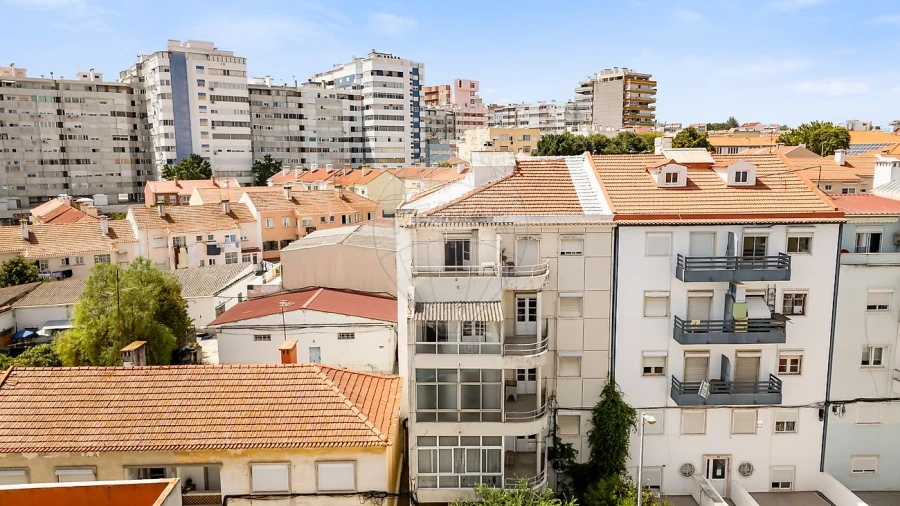 Prédio para Venda em Almada, Cova da Piedade, Pragal e Cacilhas Foto 5