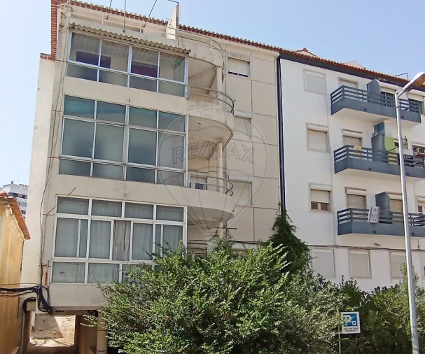 Prédio para Venda em Almada, Cova da Piedade, Pragal e Cacilhas Foto 20