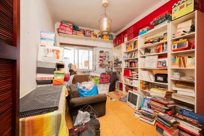 Apartamento T3 para Venda em Ramada e Caneças