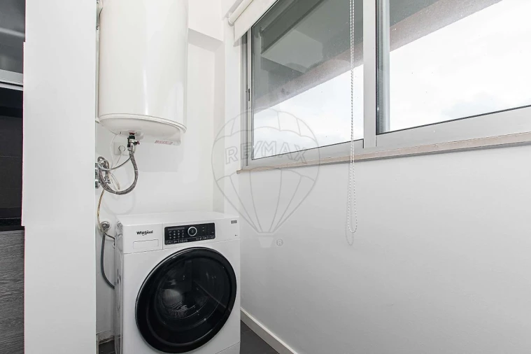 Apartamento T3 para Venda em Leiria, Pousos, Barreira e Cortes Foto 10
