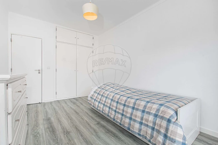 Apartamento T3 para Venda em Leiria, Pousos, Barreira e Cortes Foto 17