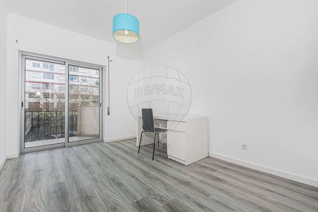 Apartamento T3 para Venda em Leiria, Pousos, Barreira e Cortes Foto 8