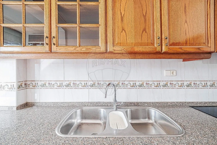 Apartamento T3 para Venda em Póvoa de Santo Adrião e Olival Basto Foto 22