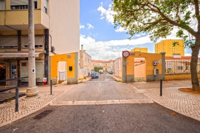Apartamento T3 para Venda em Penha de França